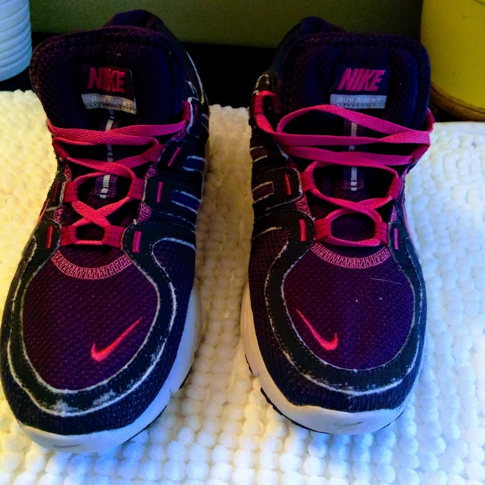 Nike Run Avant